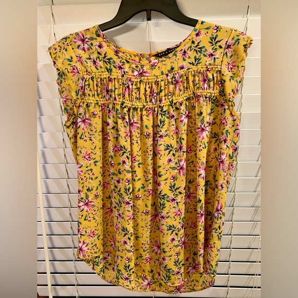 Tops - Zac and Rachel Yellow Floral Short Sleeve Summer Top